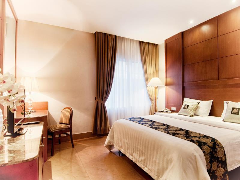 Grand Sakura Hotel Medan Kültér fotó